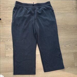 Lululemon Softstreme High-Rise Straight Leg Crop